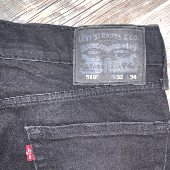 Brand new pair of Levi’s jeans - Picture 3 of 4